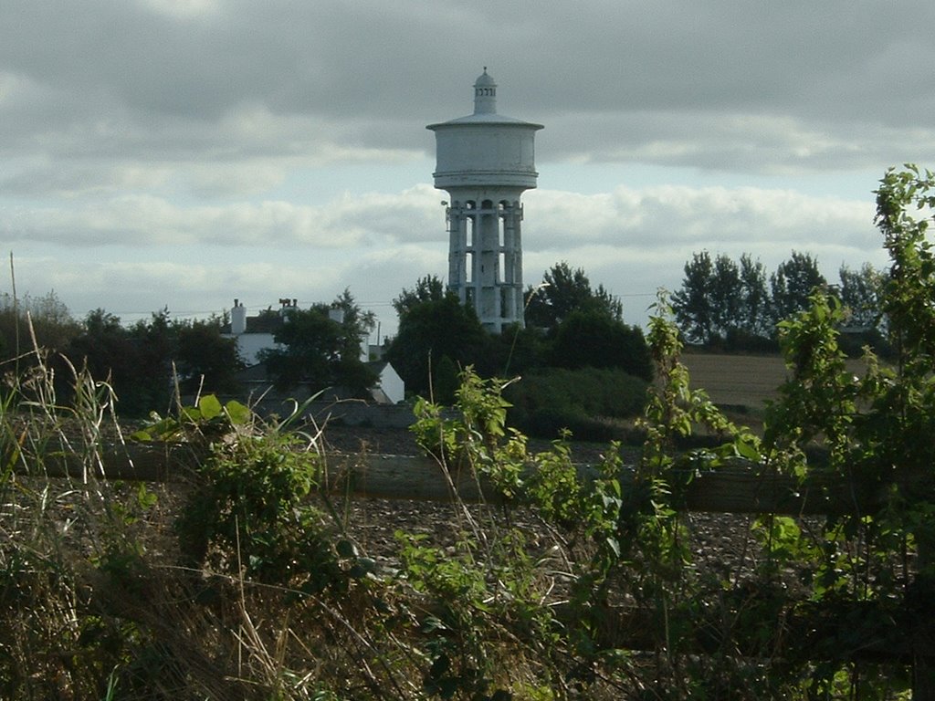 Gawthorpe Water Tower, taken from Windsor Close, Оссетт