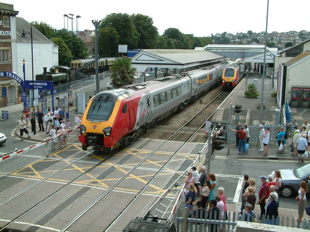 Paignton Railway Station, 15th August 2003, Пайнтон