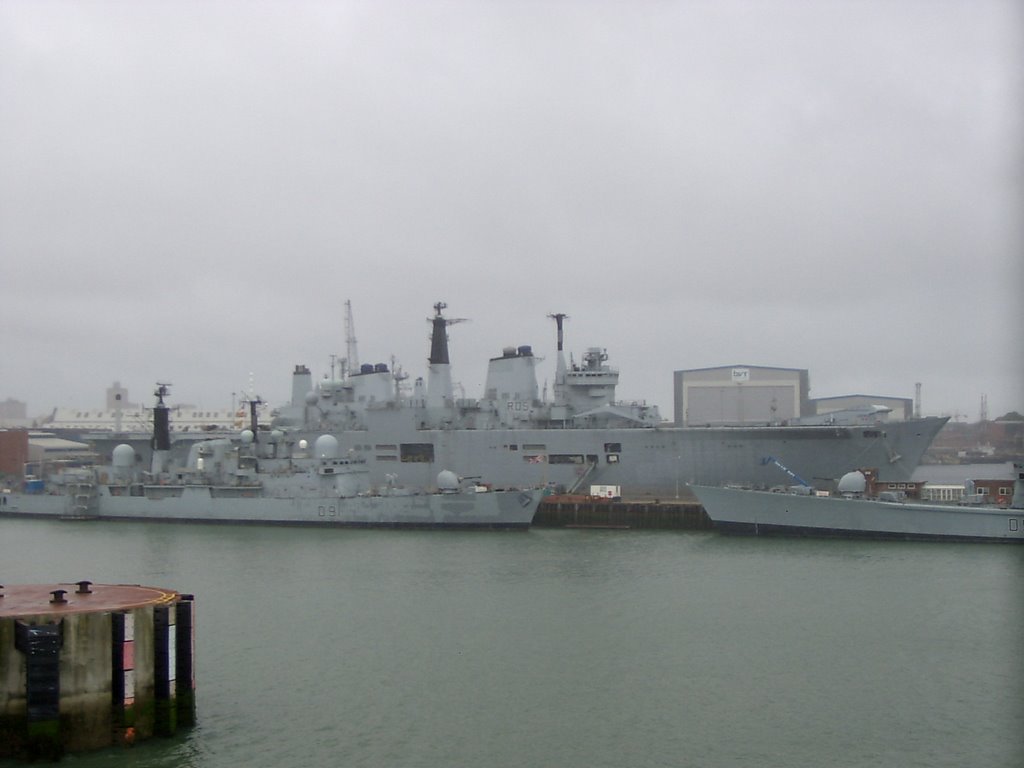 Portsmouth - HMS Navy Harbor 1, Портсмут