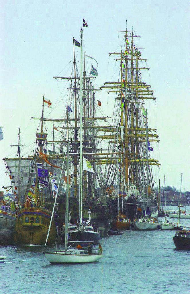 Tall ships - Festival of the Sea - Aug 1998, Портсмут