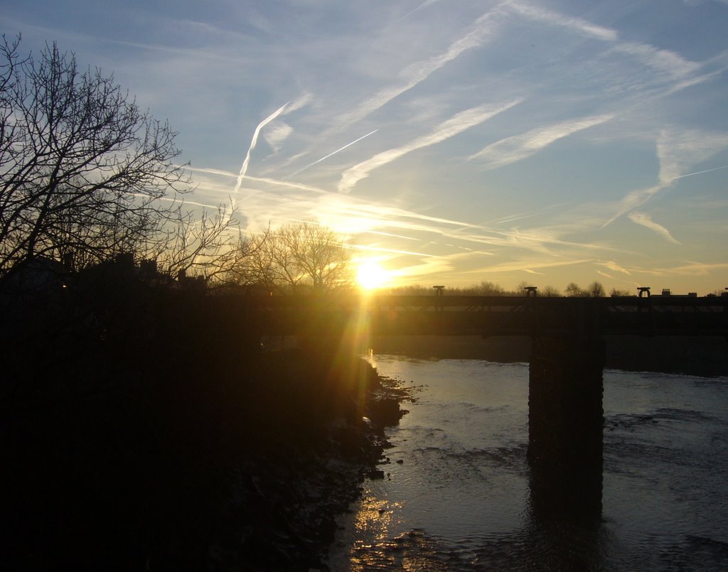 Sunrise over the river, February 2008, Престон