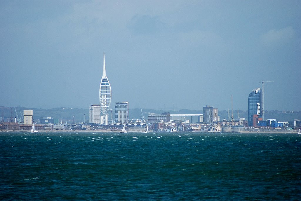 Portsmouth view from Isle of Wight, Райд