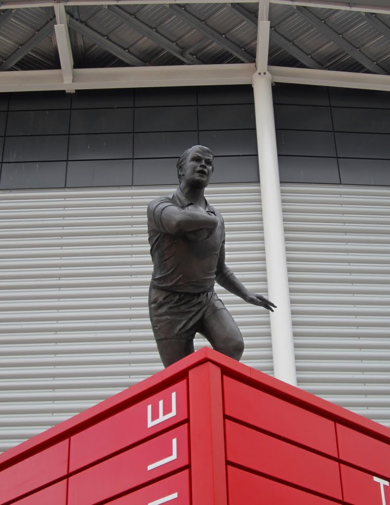 Keiron Cunningham statue, Сант-Хеленс