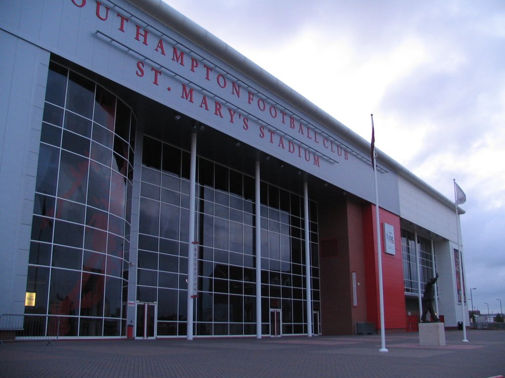 St.Marys Stadium (main entrance), Саутгэмптон