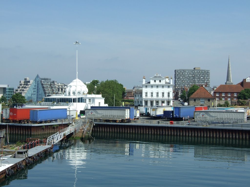 Waterfront at Town Quay, Southampton, Саутгэмптон