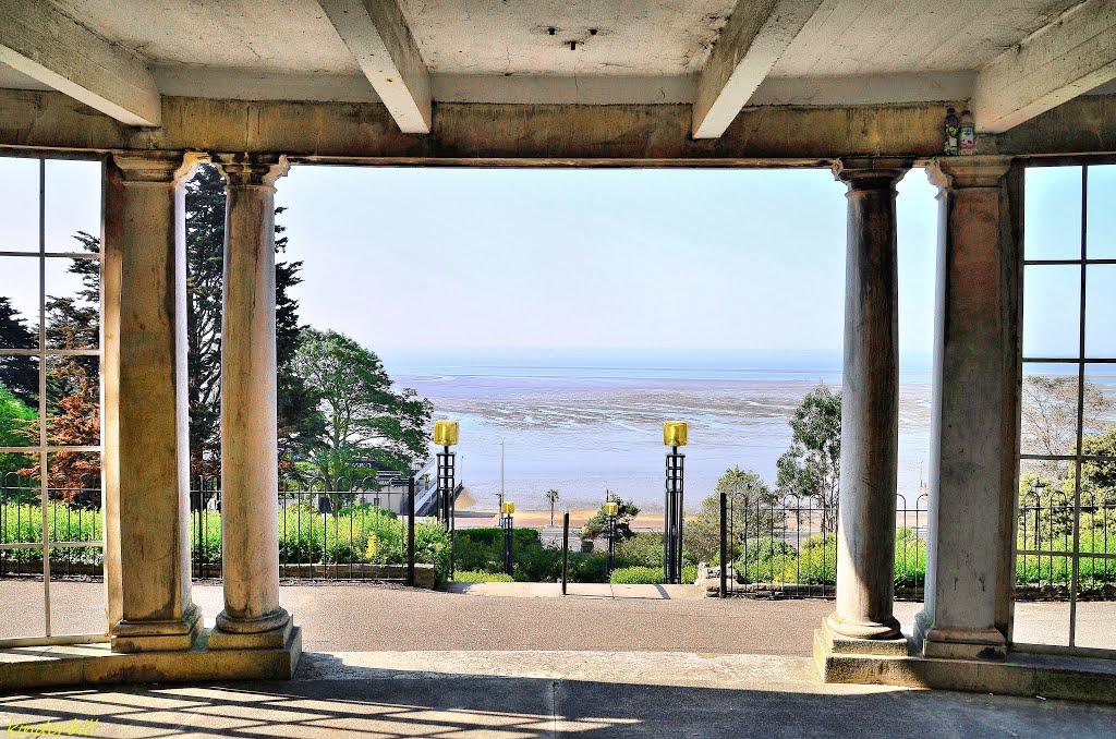 "The View, Westcliff-on Sea" essex. may 2014, Саутенд-он-Си