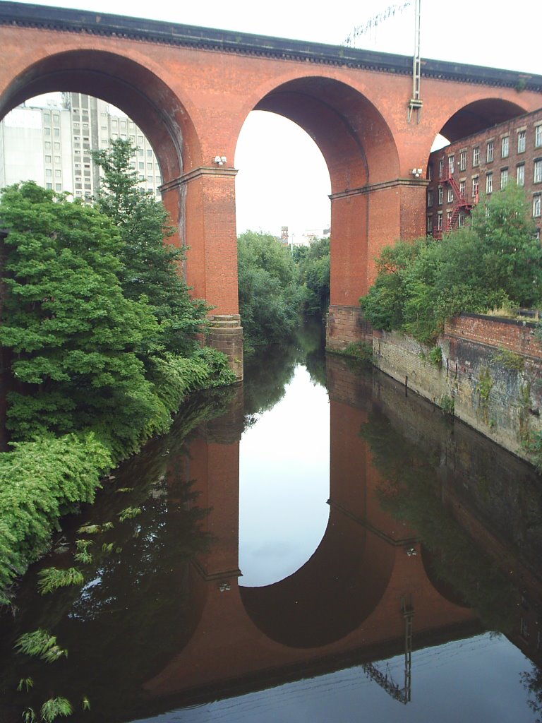 Stockport Viaduct and River Mersey, Стокпорт