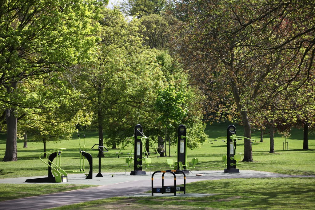 Outdoor Gym at Mary Stevens Park, Стоурбридж