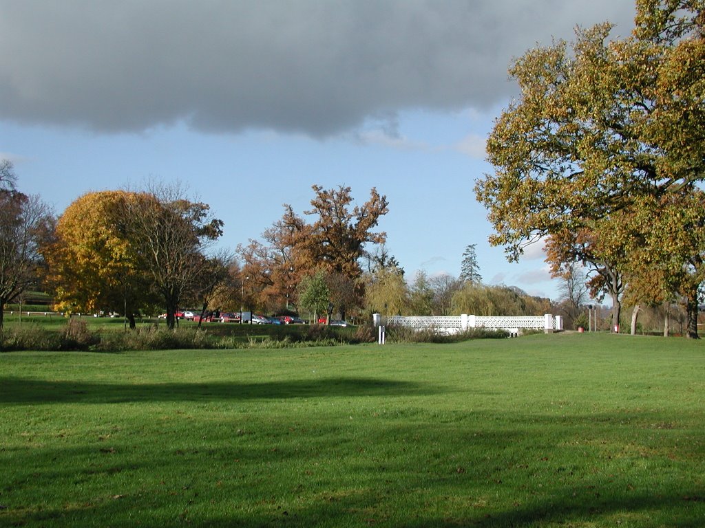 Gadebridge Park in Autumn, Хемел-Хемпстед