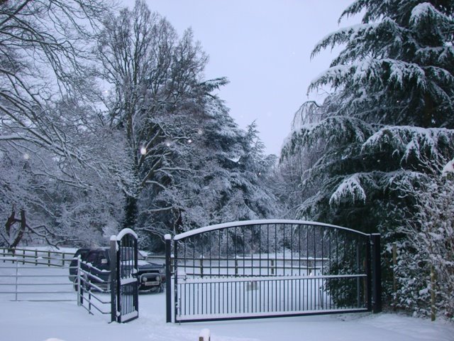 School in snow 1, Хертфорд