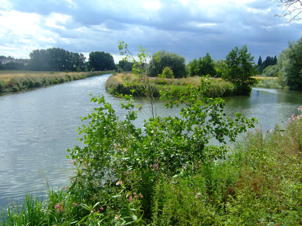 Confluence of Lee Navigation and River, Хертфорд