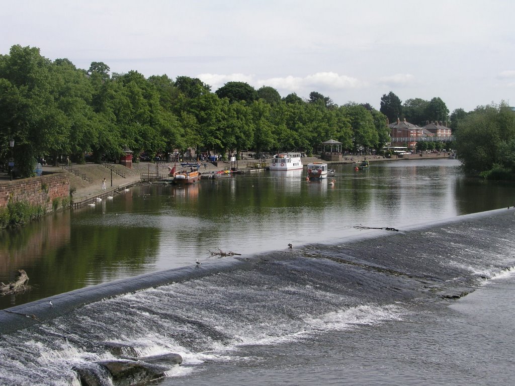 River Dee from the old Dee Brigde to Handbridge, Честер