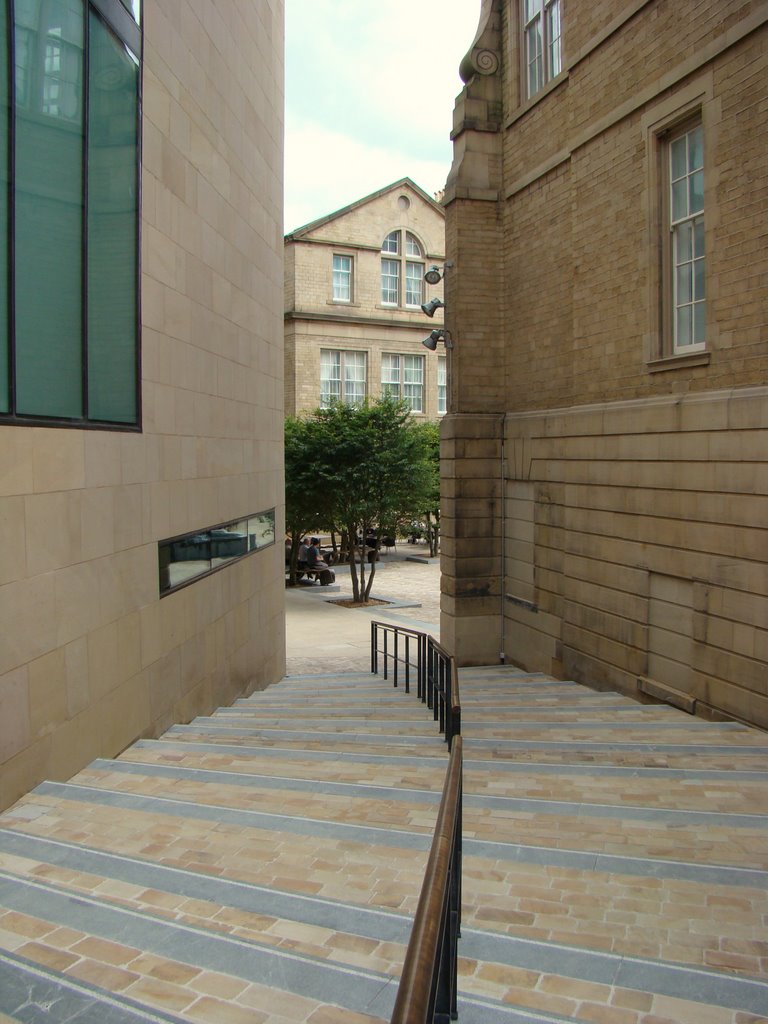 Steps leading to Leopold Square, Sheffield City Centre S1, Шеффилд