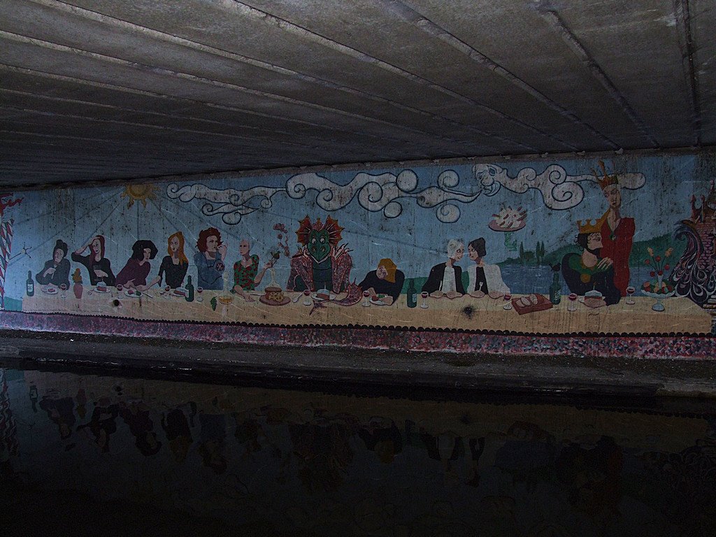 Dodgy mural under the modern Otley Road bridge - it appears to be a satanic Last Supper, Шипли