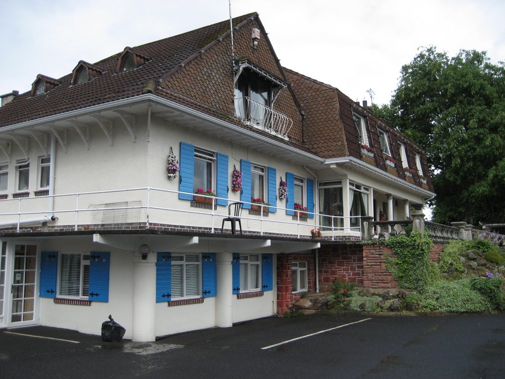 Otter Lodge, Cookstown, Northern Ireland., Колерайн