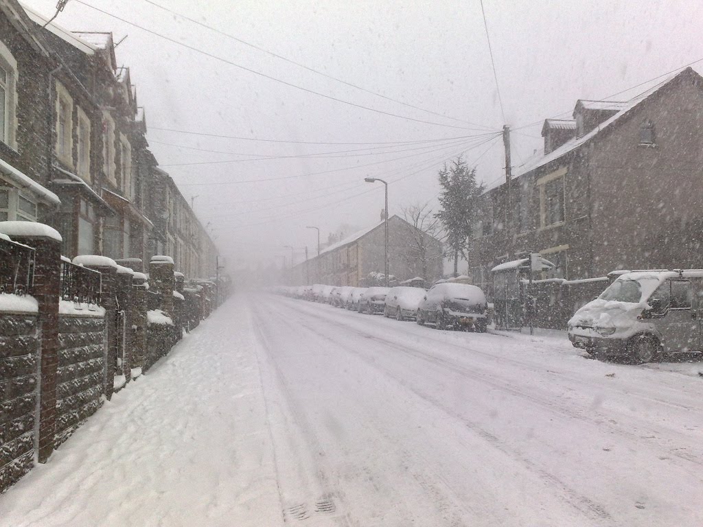 North Road in the snow, Рондда