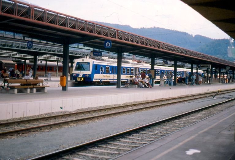 1993 Train in Station Innsbruck Austria, Инсбрук