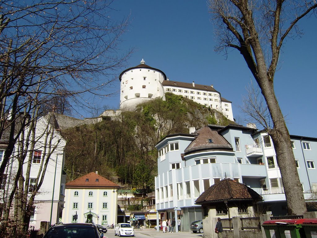 Festung Kuftstein (2/Mitte/O), ehemaliger Hauptaufgang, Kaiserturm (Staatsgefängnis) & Obere Schlosskaserne, Куфштайн