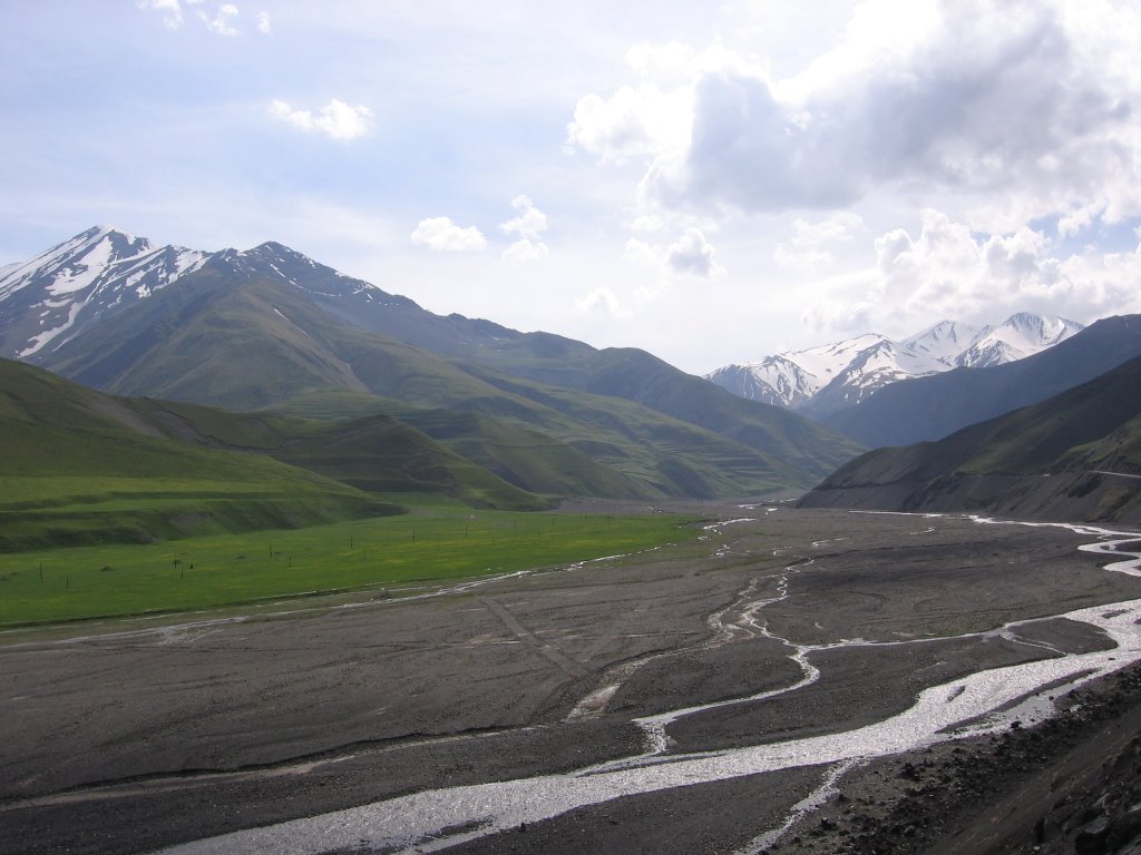 Road to Xinaliq, Геокчай