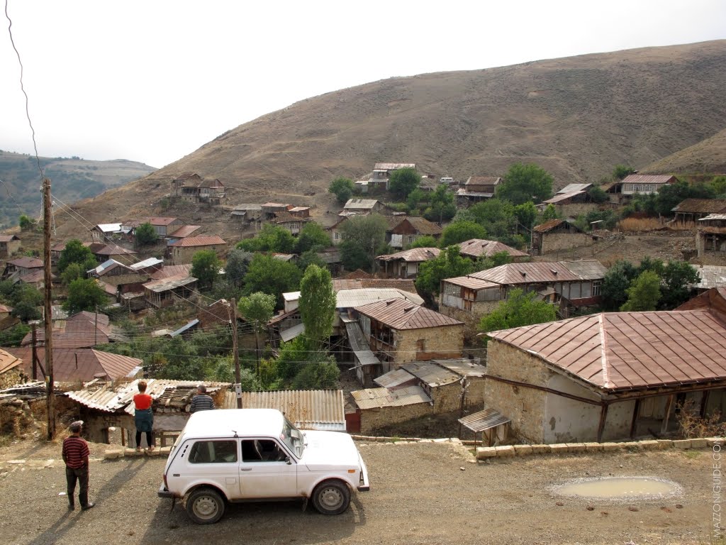 Hin Tagher village, Геокчай