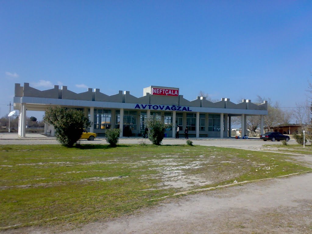 Avtovağzal, Нефтечала