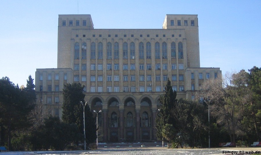 03.01.2007 Bakı, Elimlər akademiyasının binası, Баку
