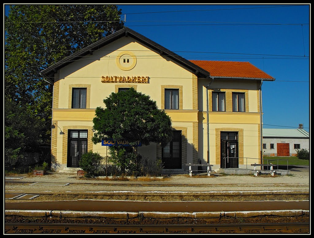 Soltvadkert, vasútállomás, Байя