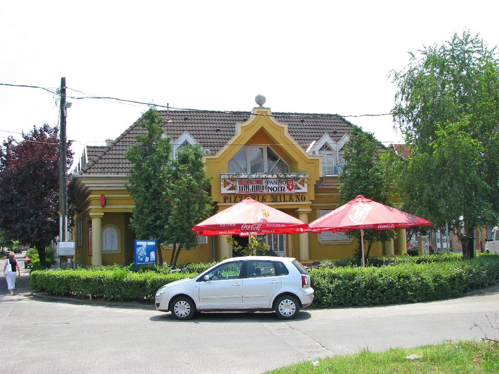 Kecskemet-Pizzeria in der Nyil Utca, Кечкемет
