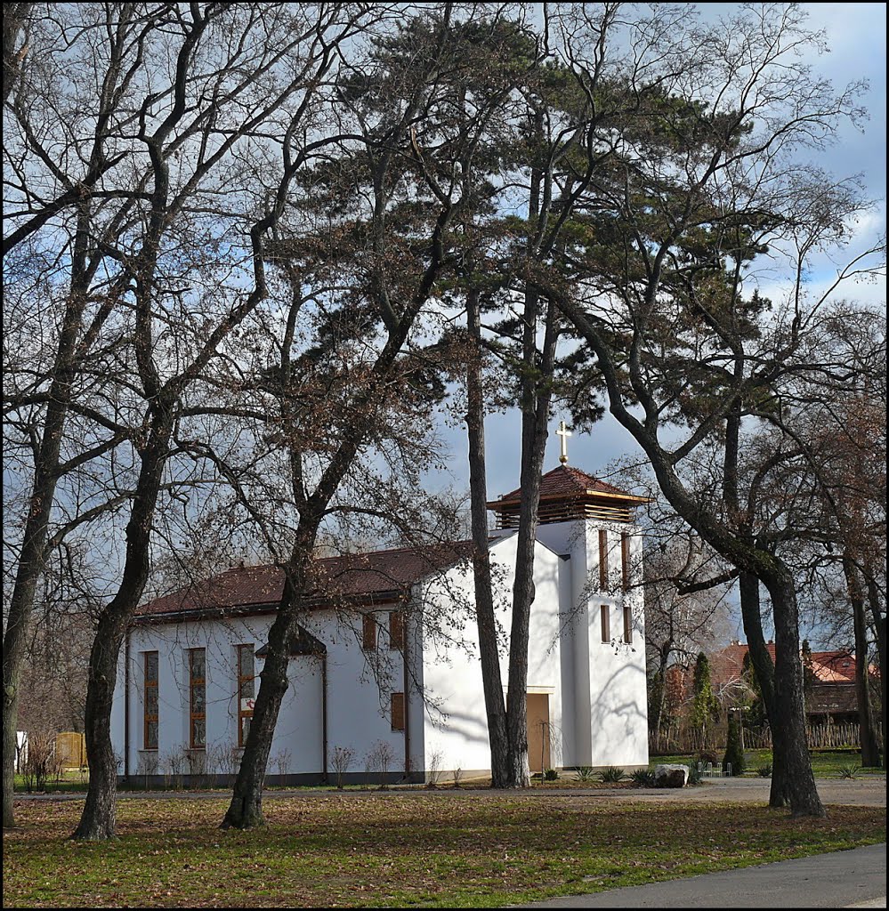 Műkertvárosi Assisi Szent Ferenc templom, Кечкемет