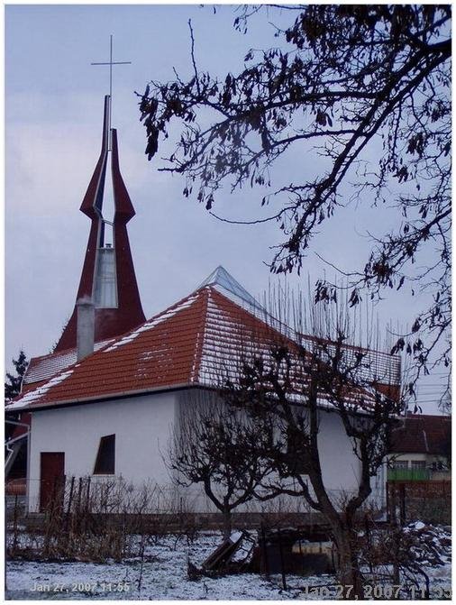 Dunaújváros Baptista templom, Дунауйварош