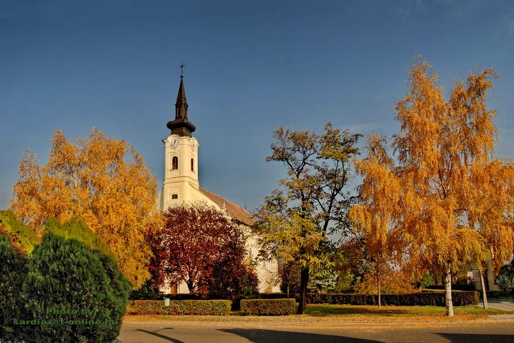 Church and autumn colours - Őszi színek - Heves DSC_9065-3, Гионгиос