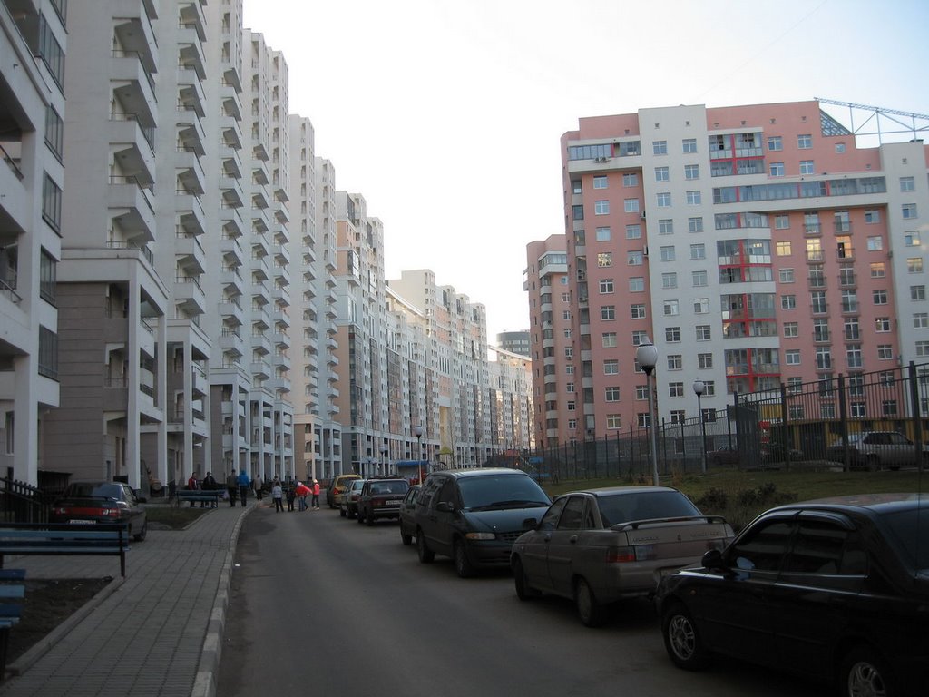 New houses on Hodynka 4, Лениградский