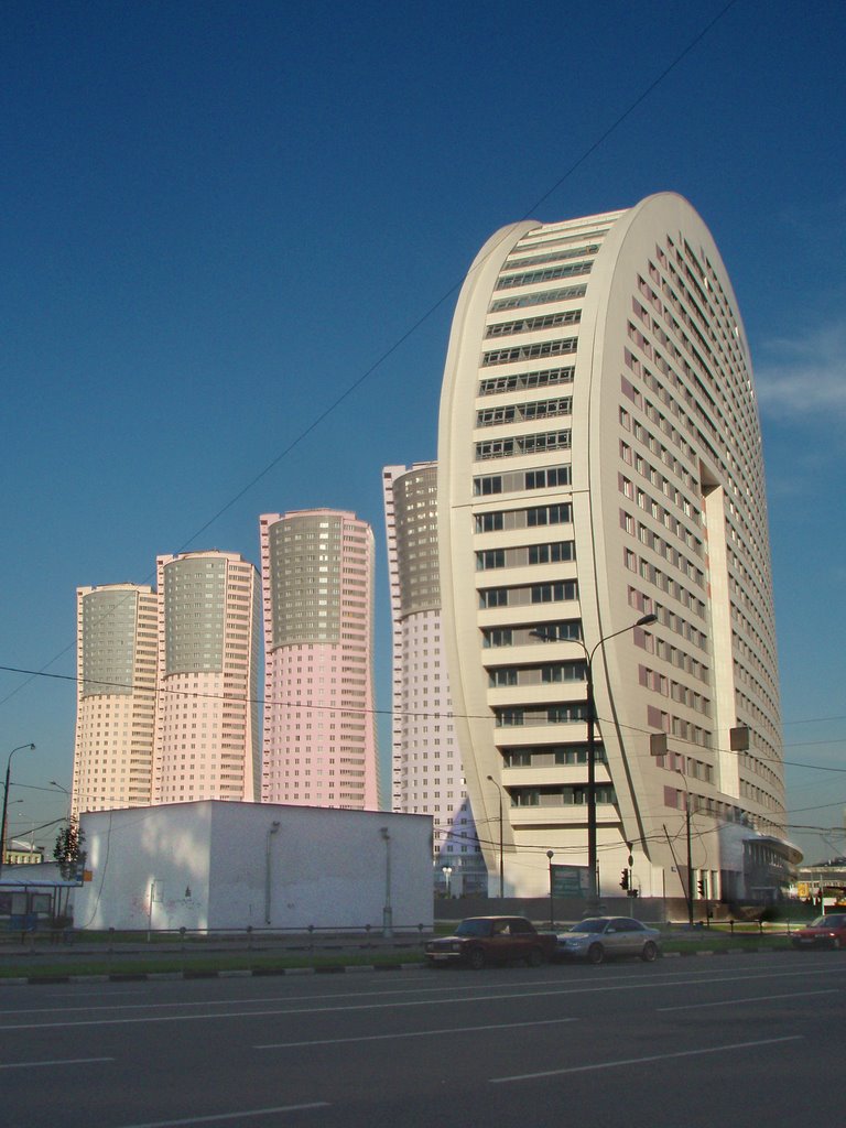 Buildings on Aviakonstruktora Sukhogo street, Лениградский