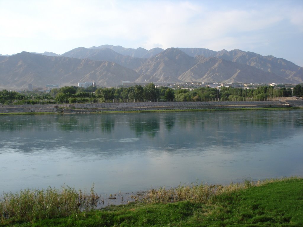 Syr Darya River, Худжанд