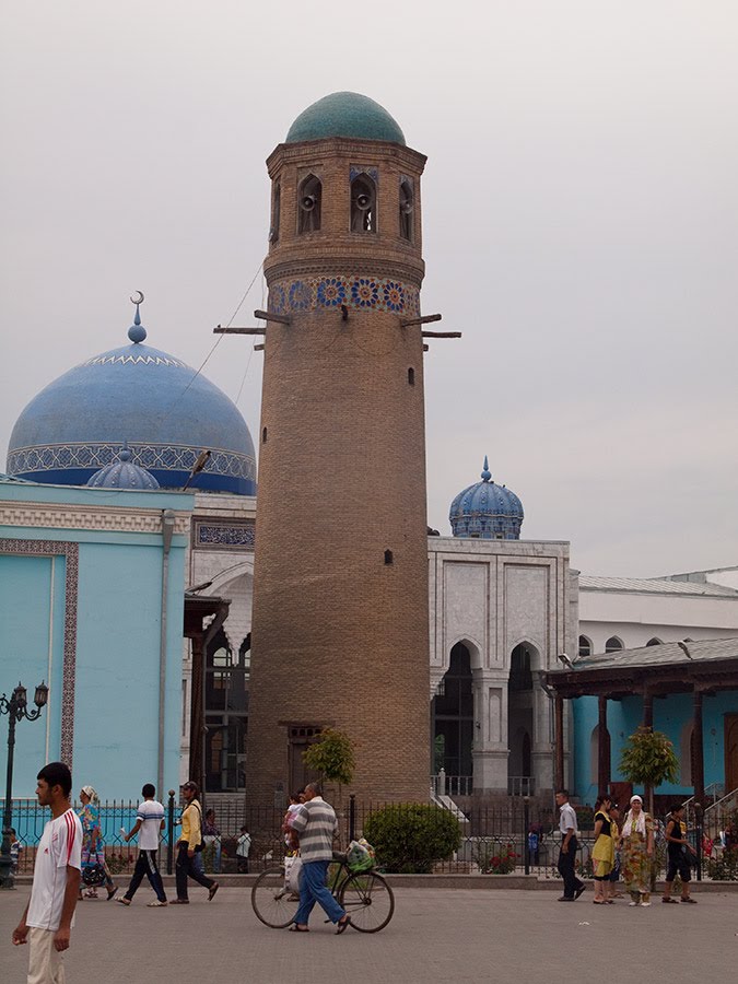 Minaret in Khujand, Худжанд