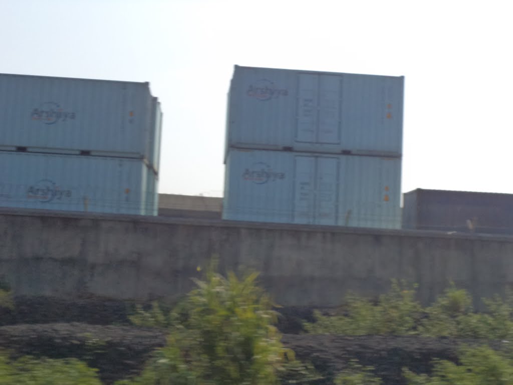 Konkan Railway, View from Mandovi Express, Ашт