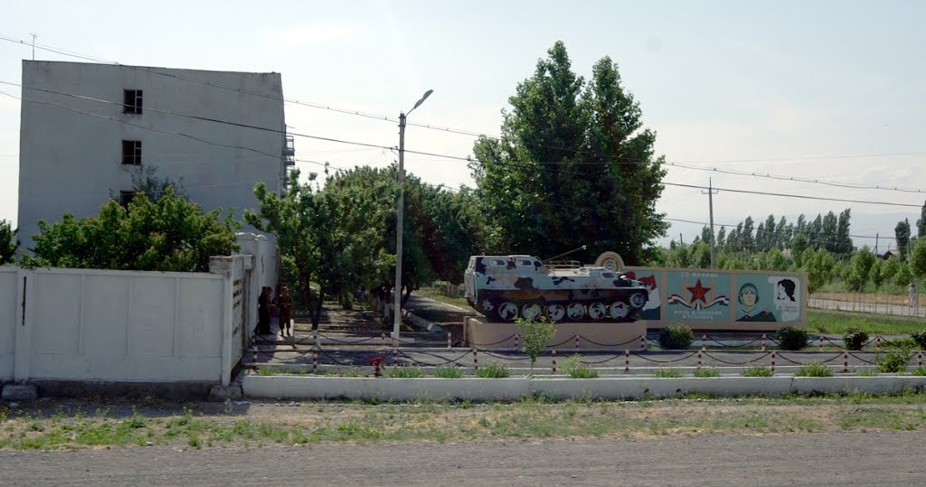 Gafurov, Кайракуум