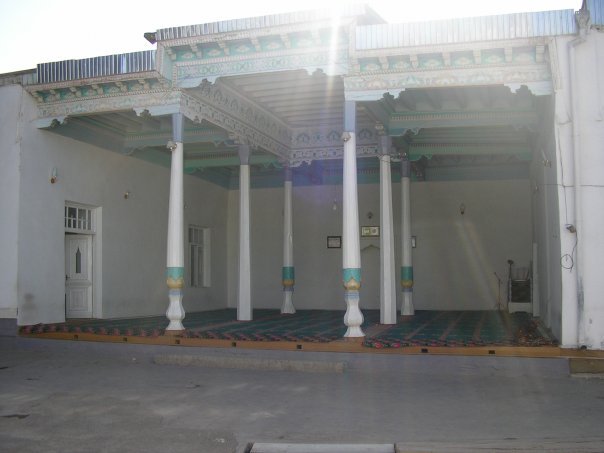 Мечет, Канибадам