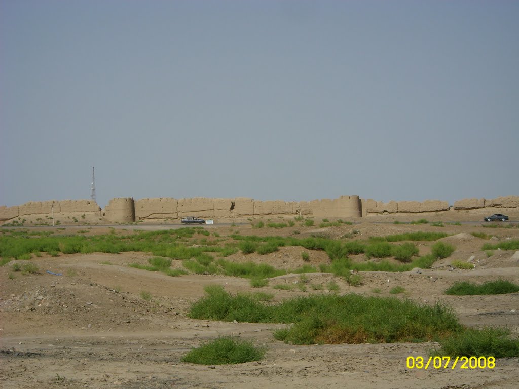 ancient wall of the city. древняя стена города, Байрам-Али