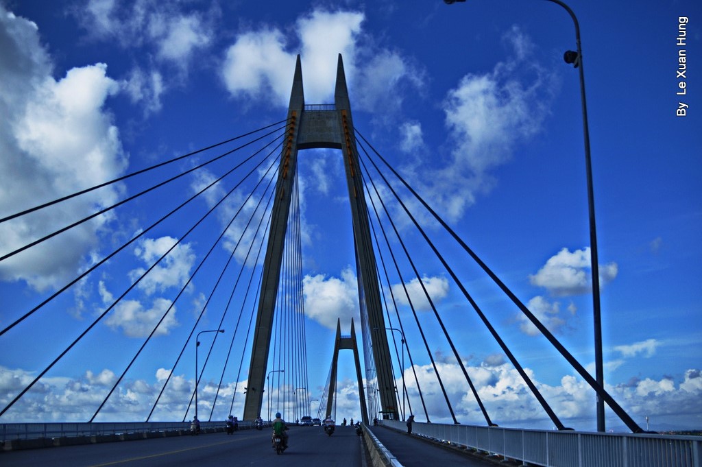 Binh Bridge In Hai Phong. (Enlarge Pls.), Хайфон
