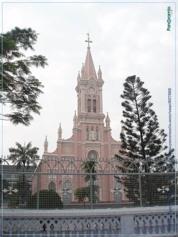Nhà thờ Con Gà, Дананг