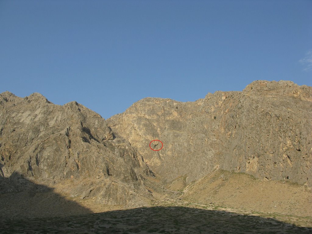 Aravan, Chileston cave mountain (entry), Балыкчи