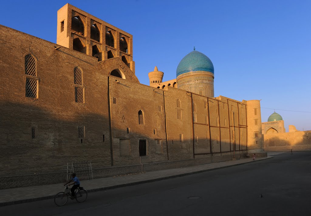 Morning of Madrasah Mir-i-Arab , Bukhara, Бухара
