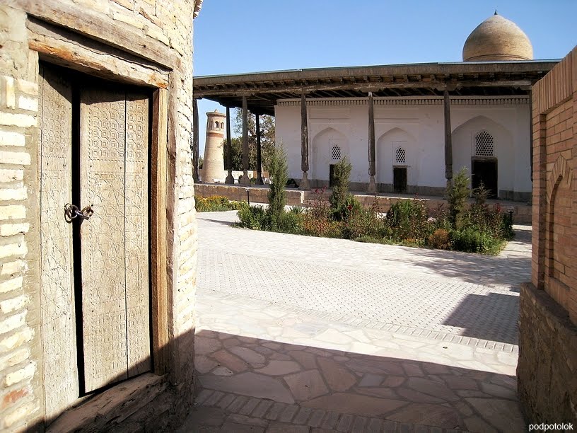 Buxoro, Hazrati Imam cemetery, Галаасия