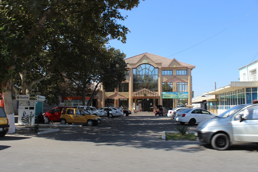Chevar super marketi, Карши