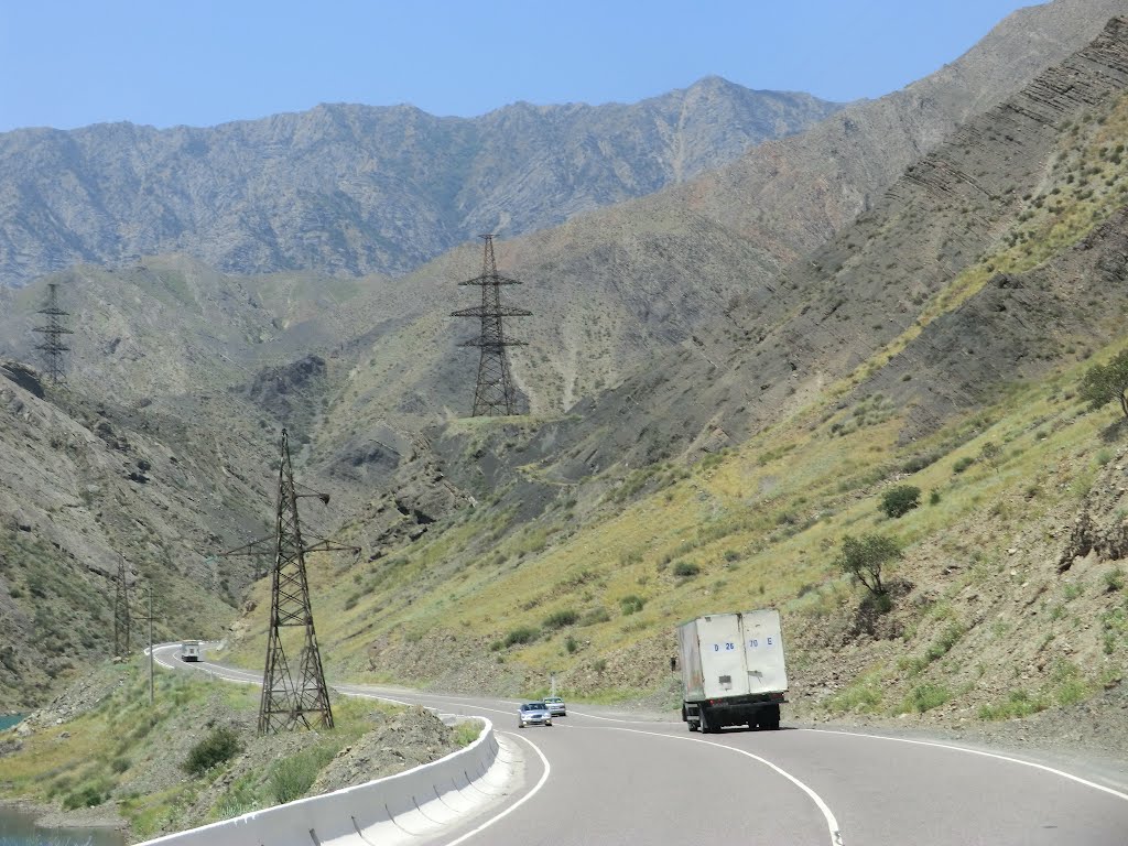 дорога  из Бишкек в Oш, Касансай