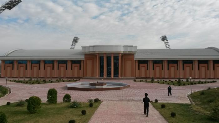Новый стадион, Алмалык