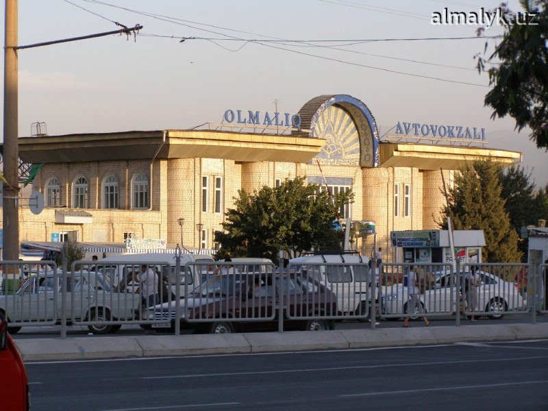 Автовокзал, Алмалык