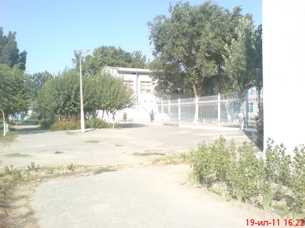 Школа №17, Бакабад
