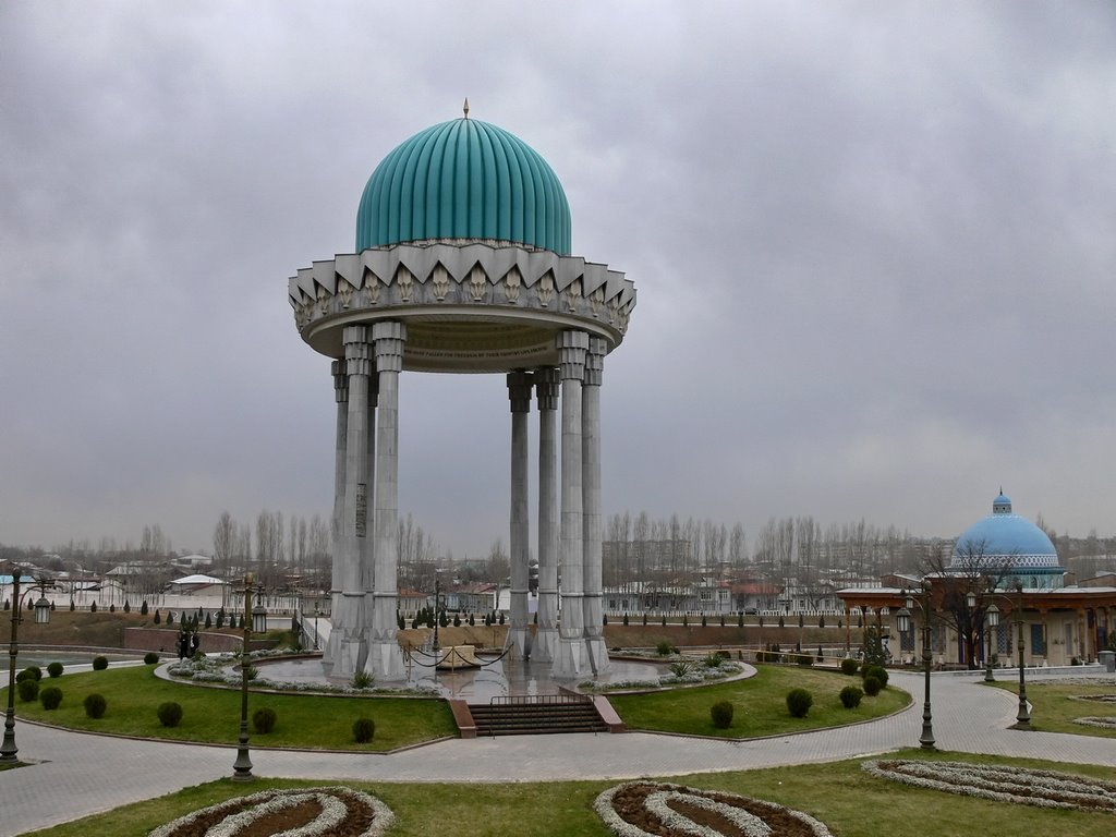Монумент погибшим шахидам, Пскент